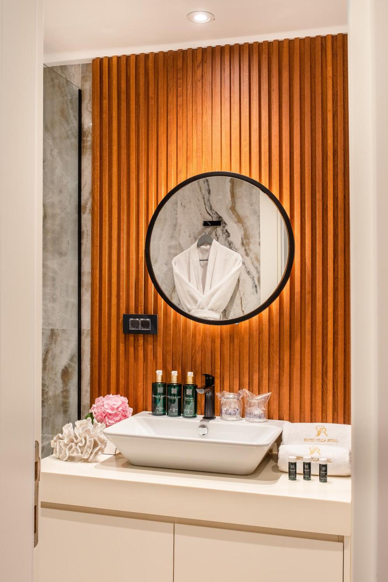 Boutique Hotel Villa Royal Τίβατ Εξωτερικό φωτογραφία