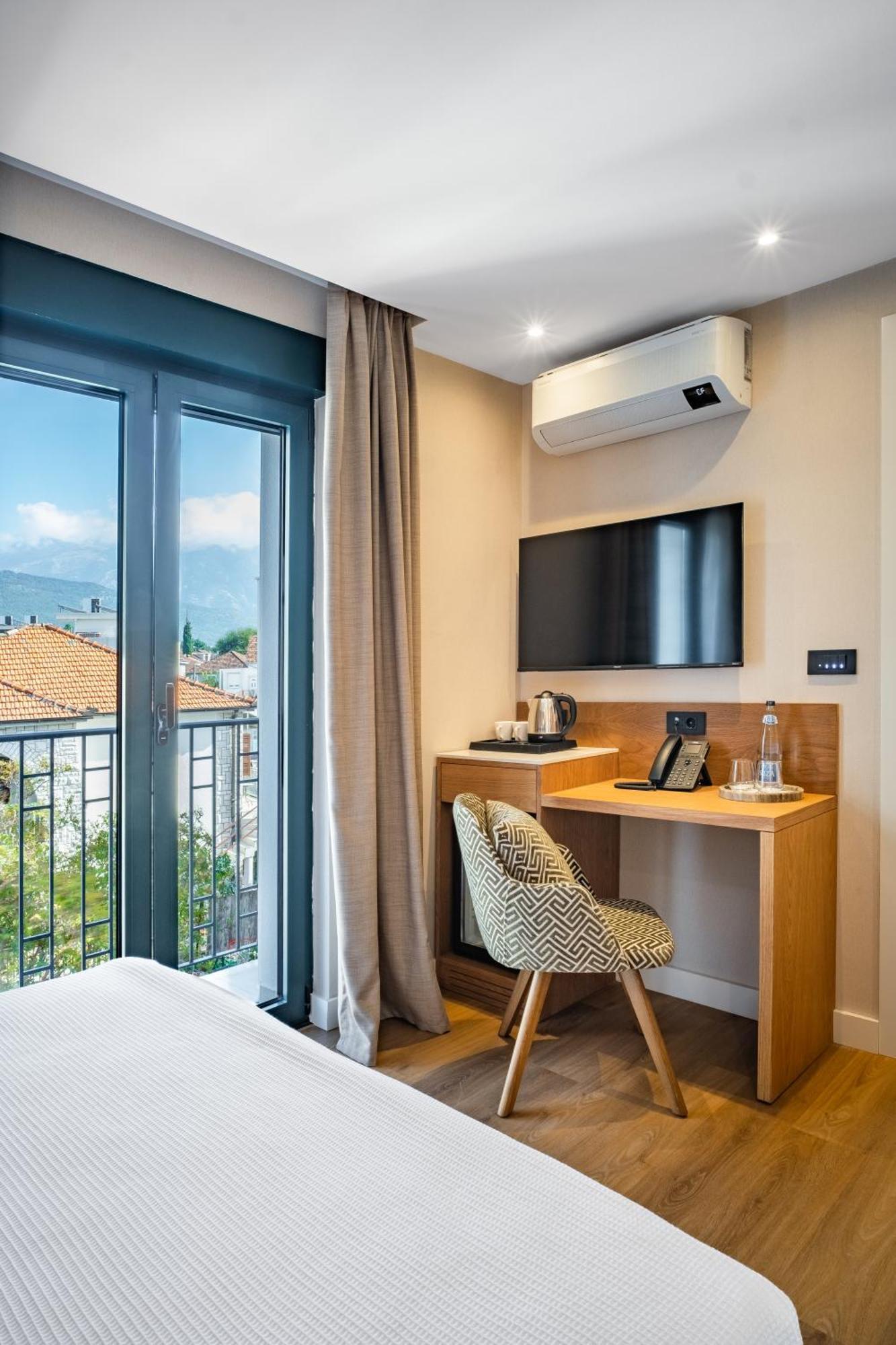 Boutique Hotel Villa Royal Τίβατ Εξωτερικό φωτογραφία