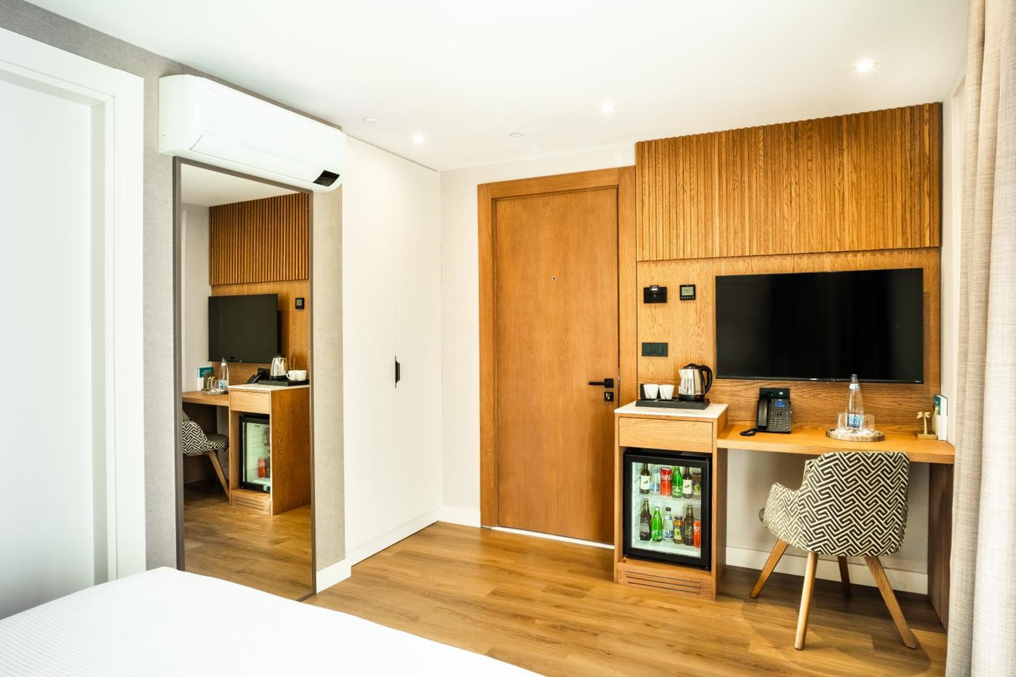 Boutique Hotel Villa Royal Τίβατ Εξωτερικό φωτογραφία