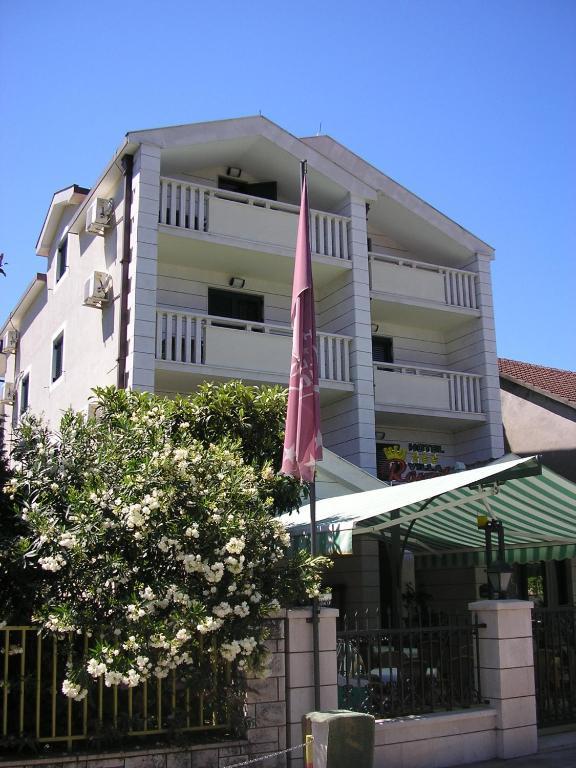 Boutique Hotel Villa Royal Τίβατ Εξωτερικό φωτογραφία